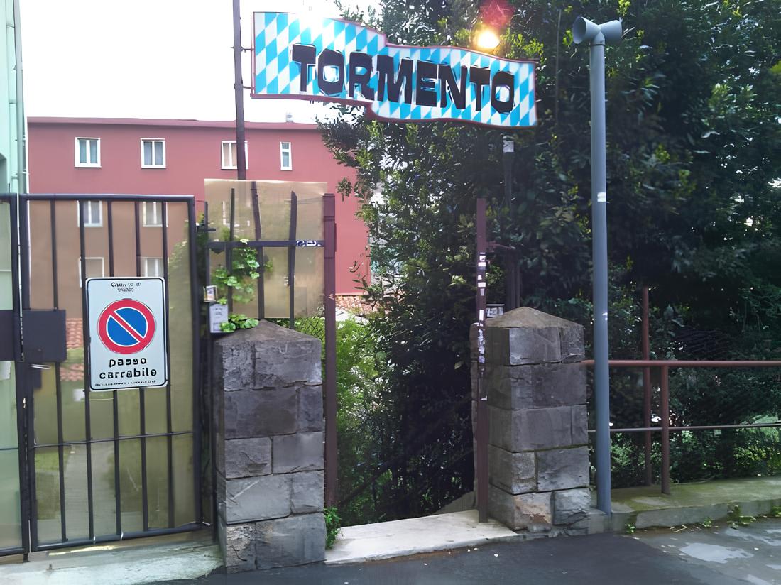 L'ingresso della Paninoteca Al Tormento a Trieste